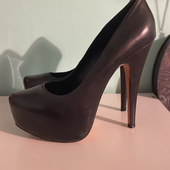 Black platform heels buy one get one free on everything - Picture 2 of 6